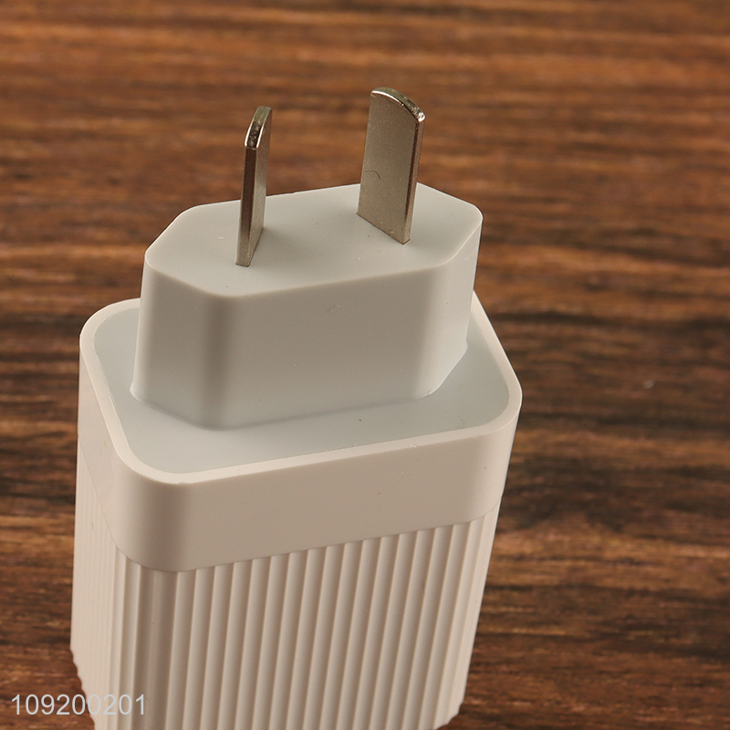 Wholesale Argentina USB C Charger Block Dual Port Type C Fast Charging Phone Charger