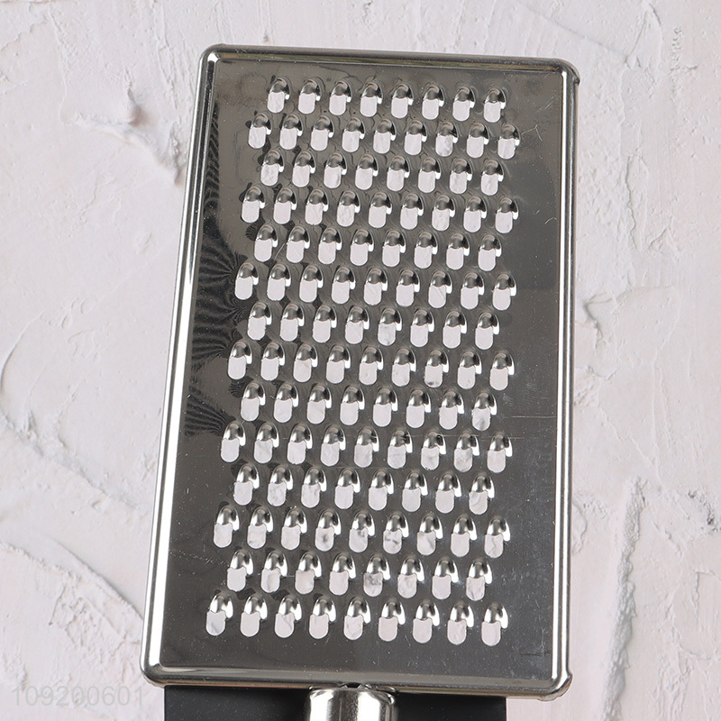 Hot selling kitchen gadget vegetable greater manual food grater wholesale