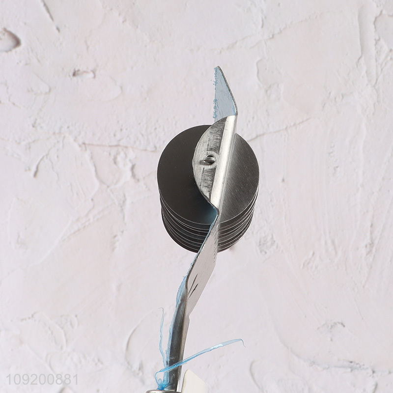 Good price kitchen gadget stainless steel noodles cutter for sale