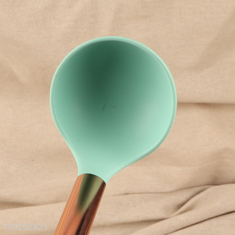 Hot selling long handle home kitchen utensil soup ladle wholesale