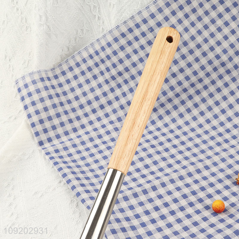 Popular products home kitchen utensil slotted ladle with wooden handle