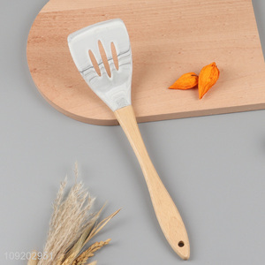 Low price non-stick home kitchen utensil silicone slotted spatula for sale