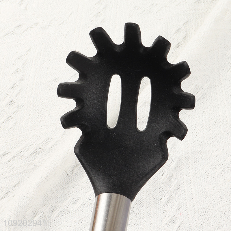 Top sale professional kitchen utensil spaghetti spatula with wooden handle