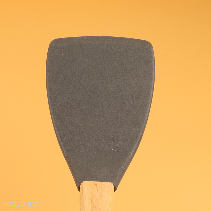Factory wholesale wooden handle non-stick cooking spatula for kitchen utensil