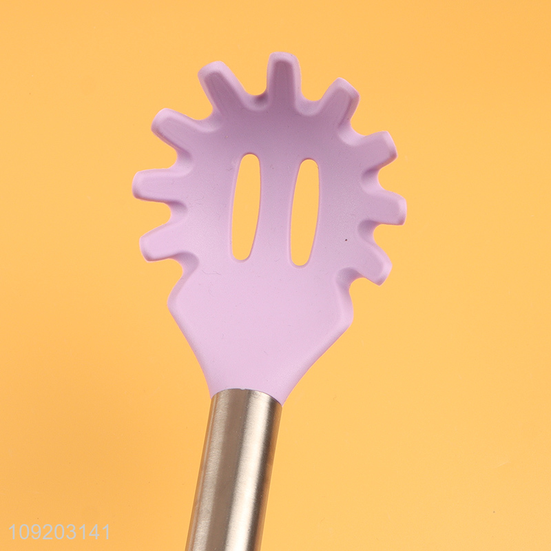 Factory supply silicone kitchen utensil spaghetti spatula with stainless steel handle