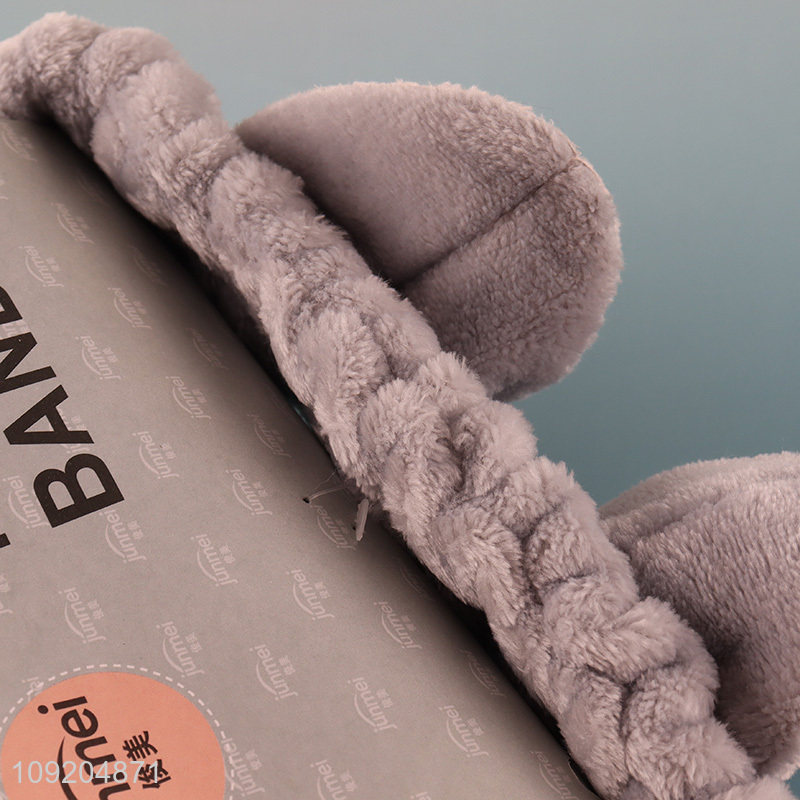 Online Wholesale Plush Makeup Cosmetic Headband for Face Washing & Spa