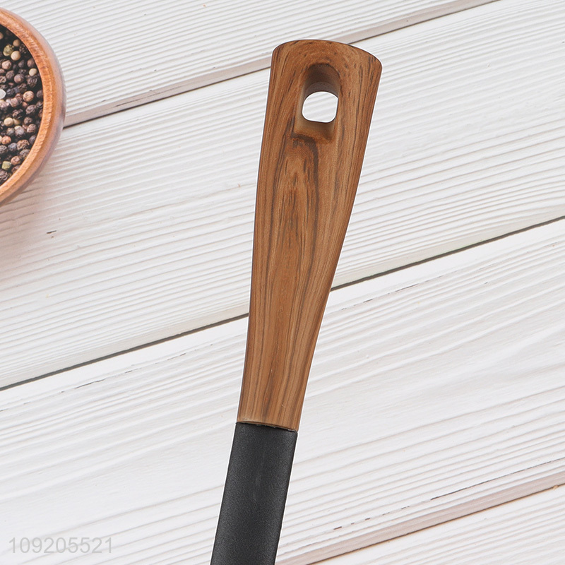 Good selling long handle home kitchen utensil soup ladle wholesale