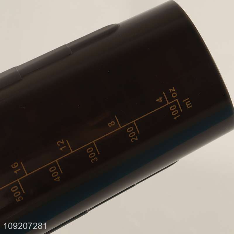 Good Quality 700ml Plastic Protein Shaker Bottle Leak Proof Shake Cup