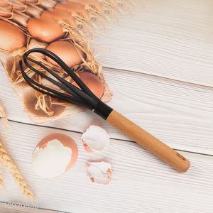 China factory kitchen gadget manual egg whisk egg beater for sale