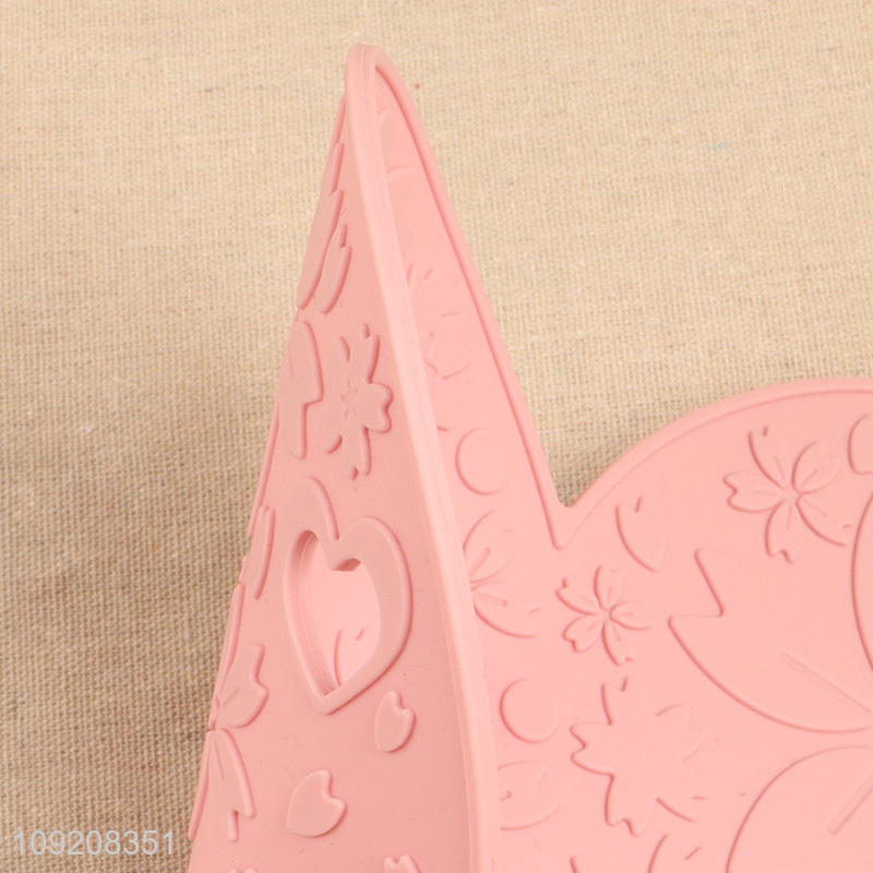 Top selling silicone heart shape heat-resistant cup mat hot pad for home