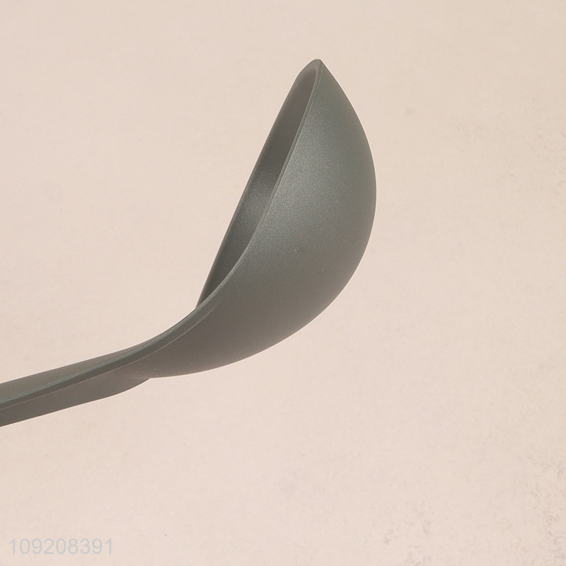 New arrival long handle kitchen utensil soup ladle for sale