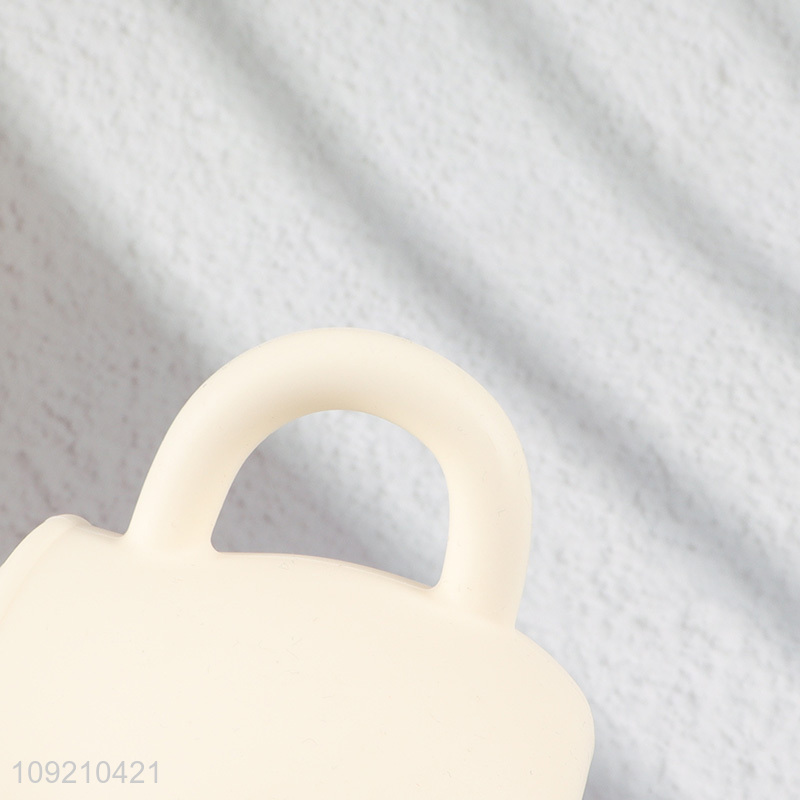 Hot selling cute silicone water cup straw cup with handle&lid