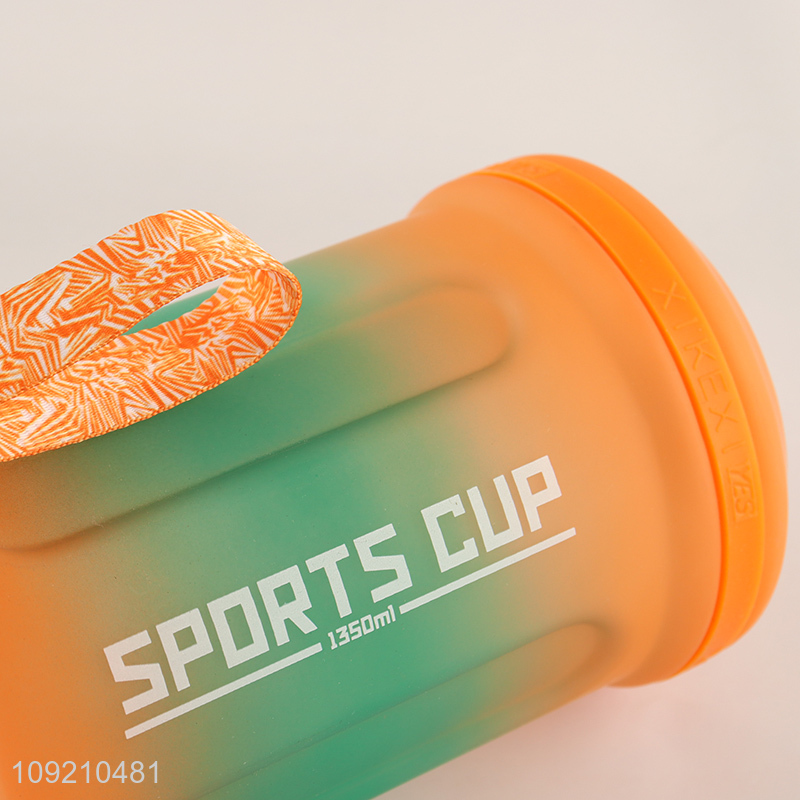 China Supplier Large Capacity Plastic Sports Water Bottle for Gym