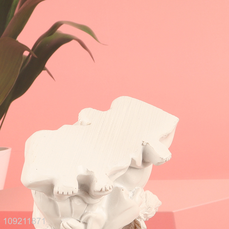 China factory white angle kissing figure statue for home decor