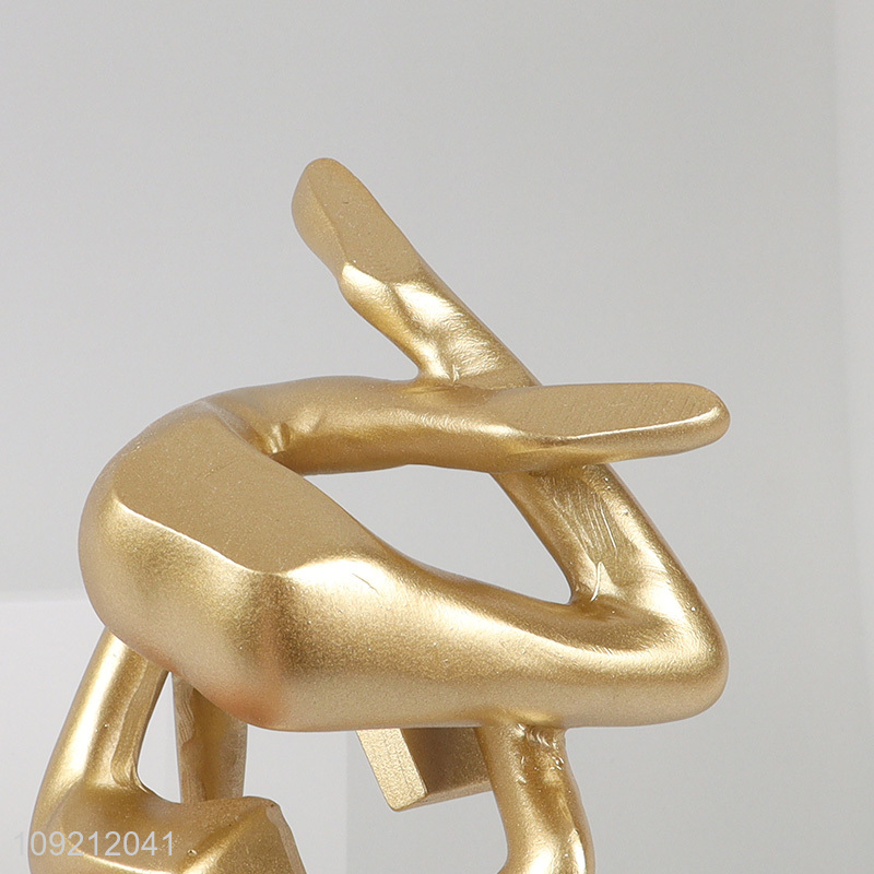 Yiwu market golden reading thinker figure statue for home decor