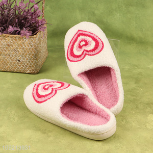China factory winter non-slip home slippers polyester slippers