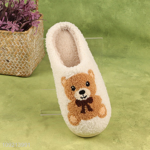 Online wholesale cartoon bear women home slippers polyester slippers for winter