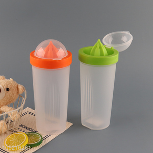 Good quality plastic home kitchen portable juice cup for sale