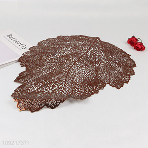 Wholesale Leaf Shaped Hollow Out Table Place Mats for Holiday Party Decor
