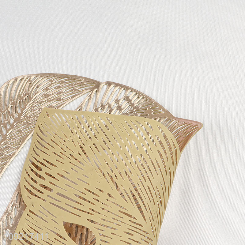 New Arrival Leaf Shaped Metallic Place Mats Hollow Out Table Placemats