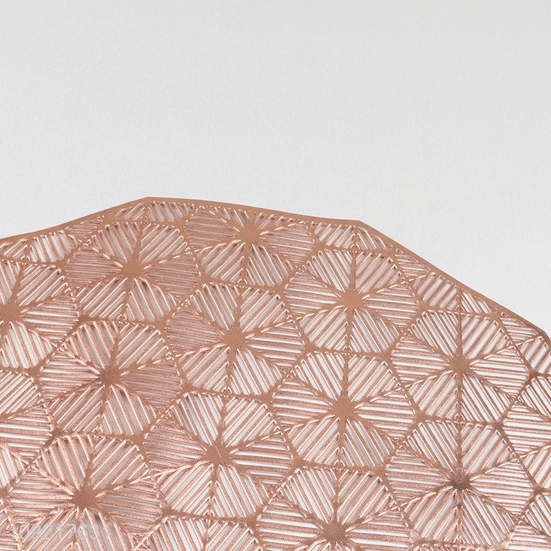 Factory Price Metallic Hollow Out Dining Table Placemats for Home Kitchen