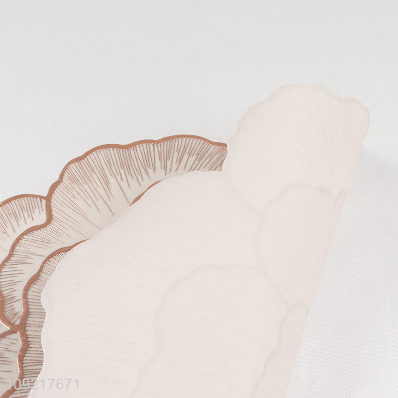 Good Quality Flower Shaped Metallic Non-Slip Place Mats for for Home Dining