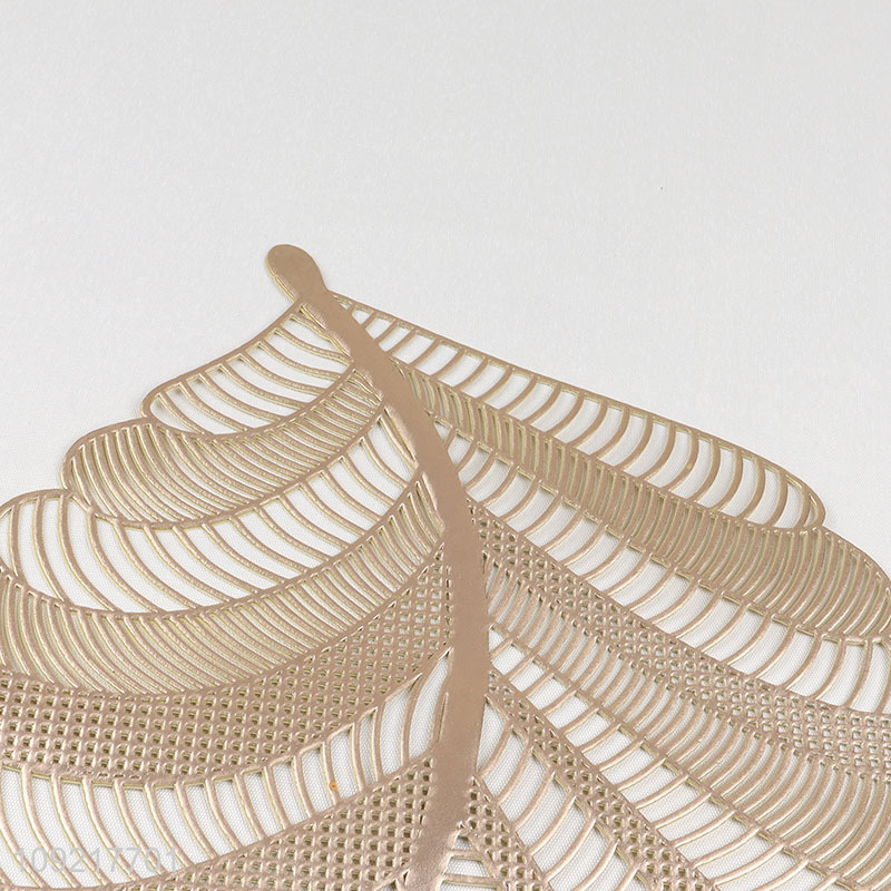 New Product Leaf Shaped Placemats Metallic Table Mats for Home Party Decor