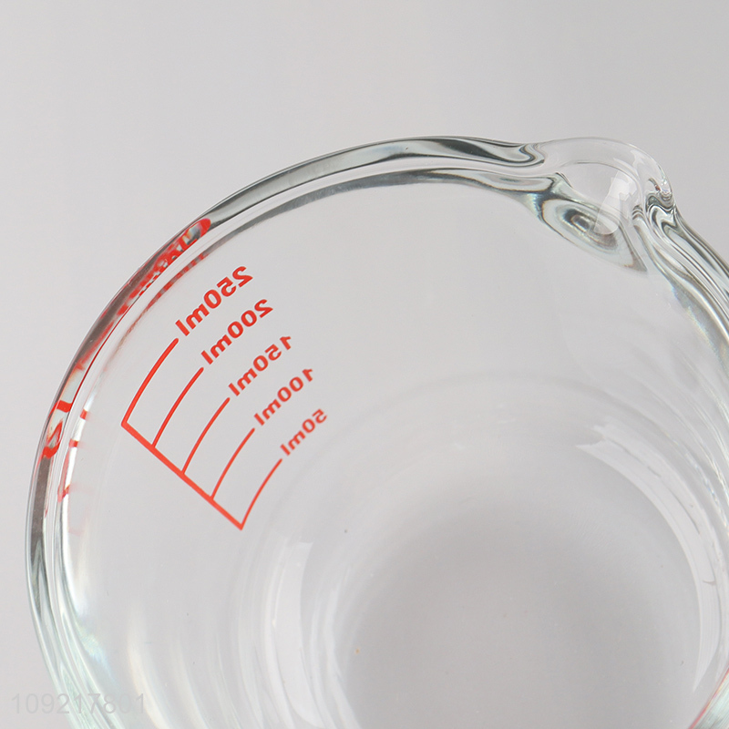 New arrival household kitchen glass 250ml measuring cup with handle