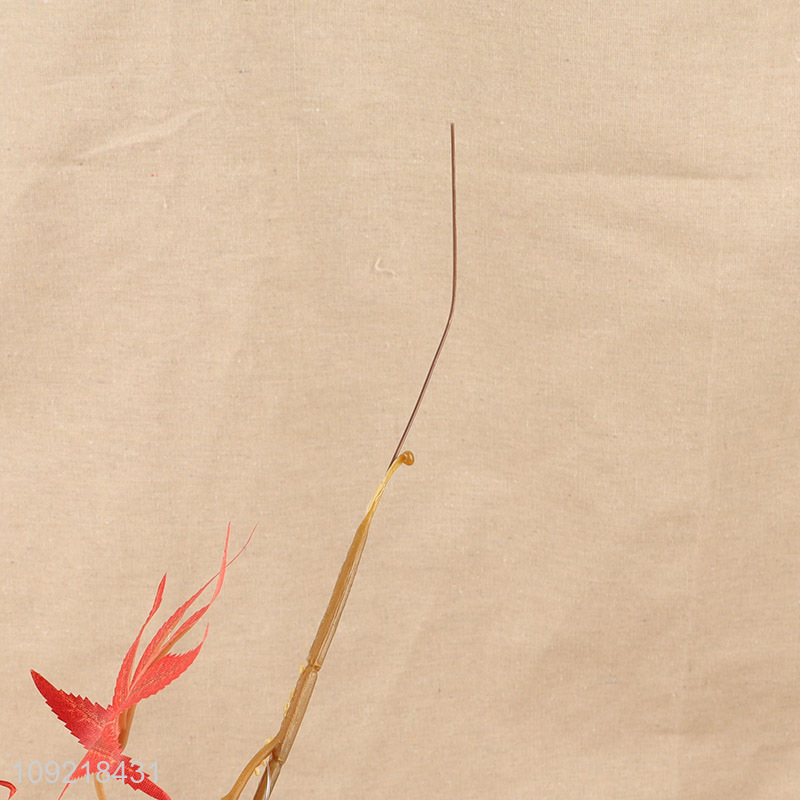 Hot Selling Hanging Artificial Maple Leaves Vine for Thanksgiving Party Decor