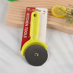 China wholesale kitchen pizza tool stainless steel pizza wheel pizza cutter