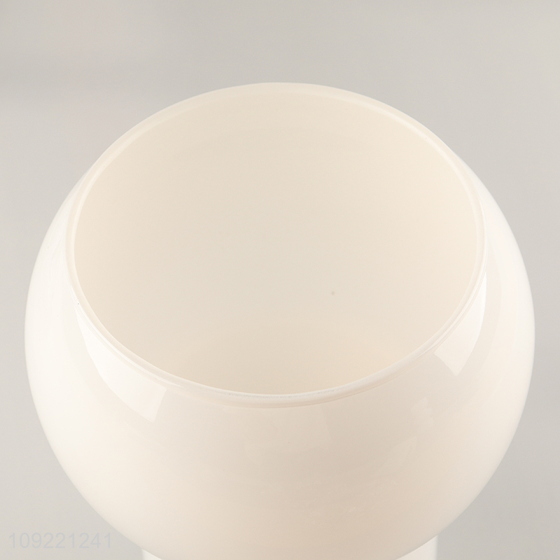 Online wholesale white glass indoor decor flower vase hydroponic vase