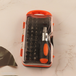 Factory wholesale ratchet hand screwdriver with carbon steel bits set