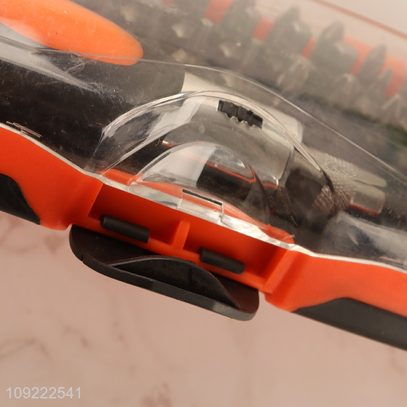 Factory wholesale ratchet hand screwdriver with carbon steel bits set