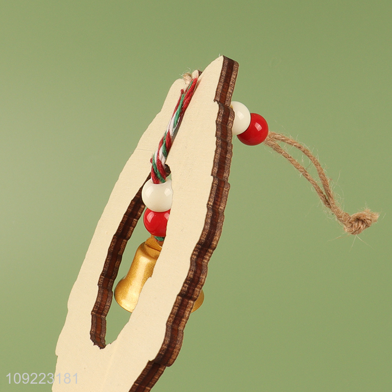 High Quality Wooden Christmas Wreath for Front Door Winter Holiday Decoration