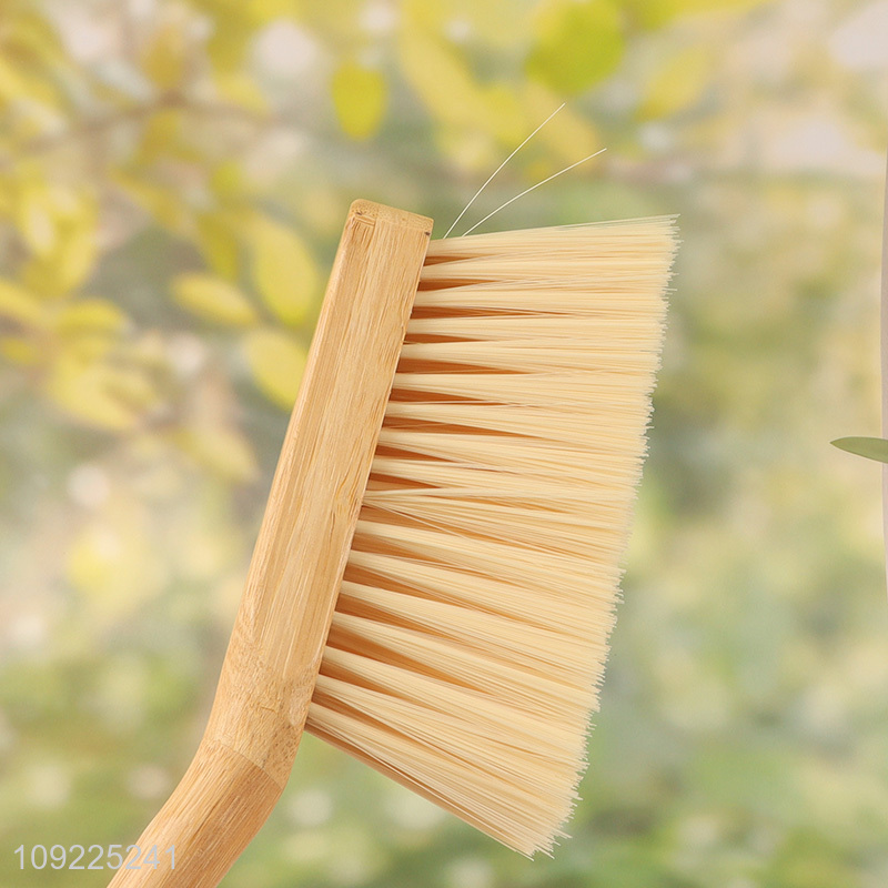 Good Quality Soft Bristles Bed Cleaning Brush with Wooden Handle