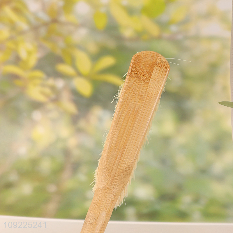 Good Quality Soft Bristles Bed Cleaning Brush with Wooden Handle