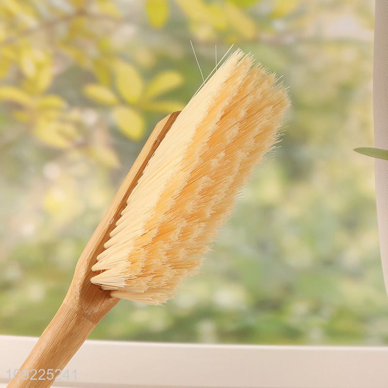 Good Quality Soft Bristles Bed Cleaning Brush with Wooden Handle