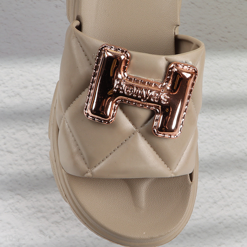 High Quality Fashionable Thick Solded EVA Slippers Beach Sandals for Women