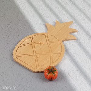 New Product Pineapple Shaped Bamboo Cutting Board Bamboo Serving Tray