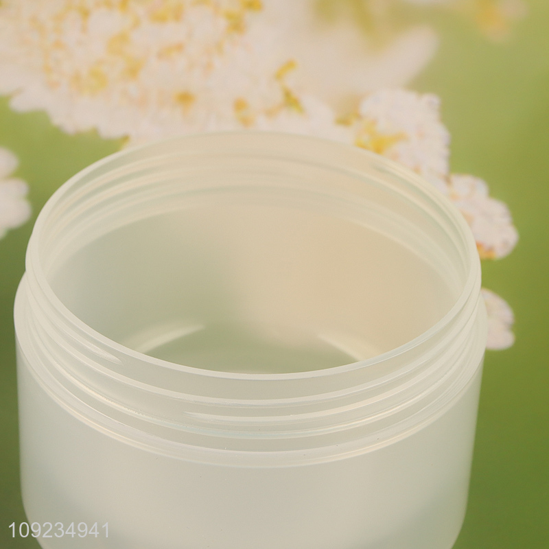 Best quality round plastic empty jar skin care cream jar with lid