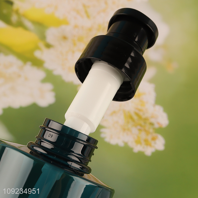 Low price home hotel plastic empty bottle pressure bottle lotion bottle