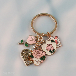 Low price rose flower pendant alloy keychain key rings for gifts
