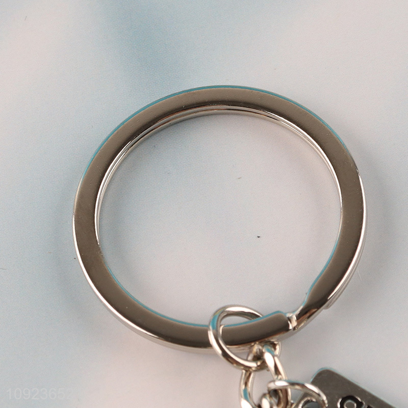 Hot products cool design portable alloy keychain key rings for sale