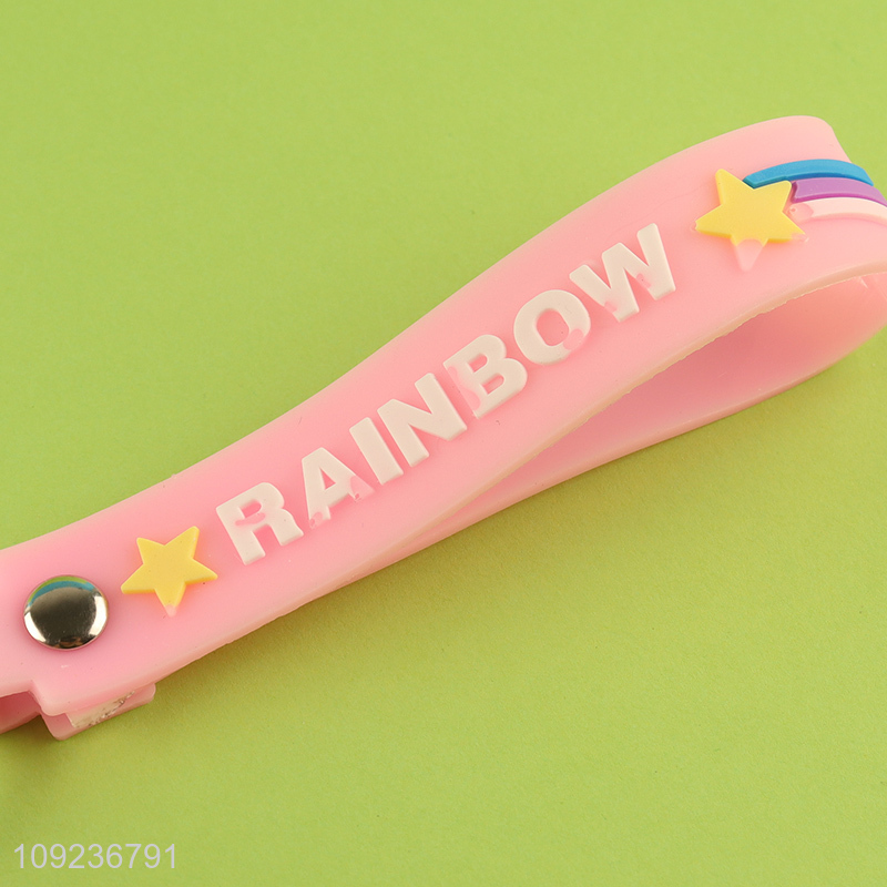 Good selling water bottle pendant silicone keychain key rings wholesale