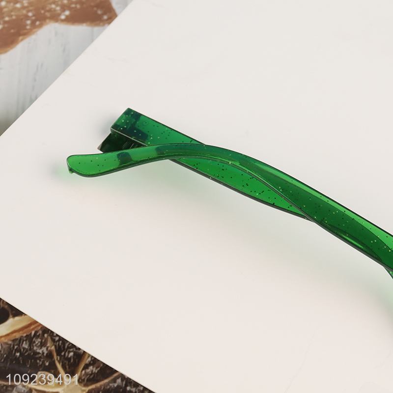 Yiwu market beer bottle shape happy new year party glasses for party supplies