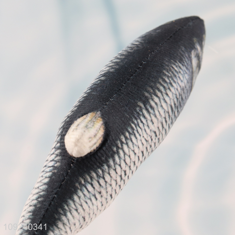 Factory wholesale fish shape bite-resistant pet cat chew toys