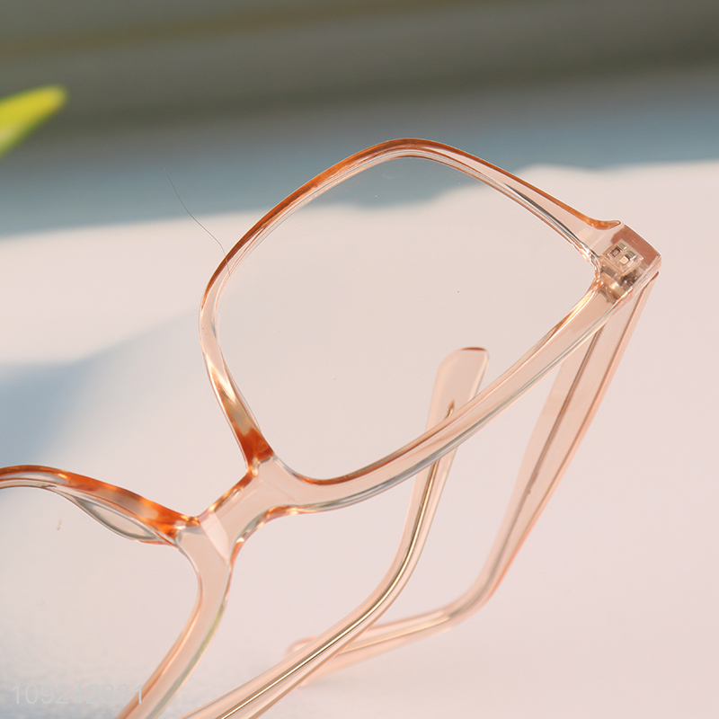 Hot Selling Clear Non-Prescription Eyewear Frame Lightweight Eyewear for Women