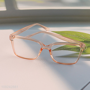 Hot Selling Clear Non-Prescription Eyewear Frame Lightweight Eyewear for Women