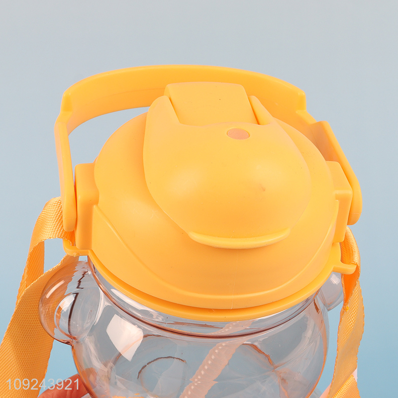 China supplier cartoon bear shape 1300ml water bottle drinking bottle for children