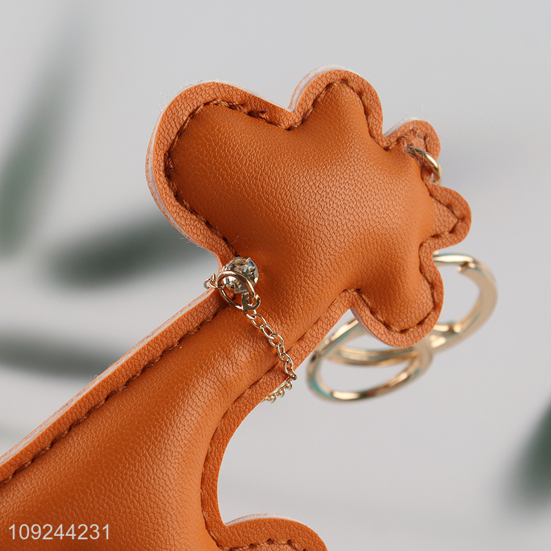 New Arrival Cute PU Leather Giraffe Keychain Charm for Backpack